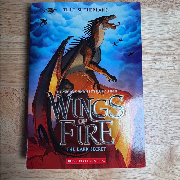 Wings of Fire Book Set - The First 8 Books - Picture 5 of 12